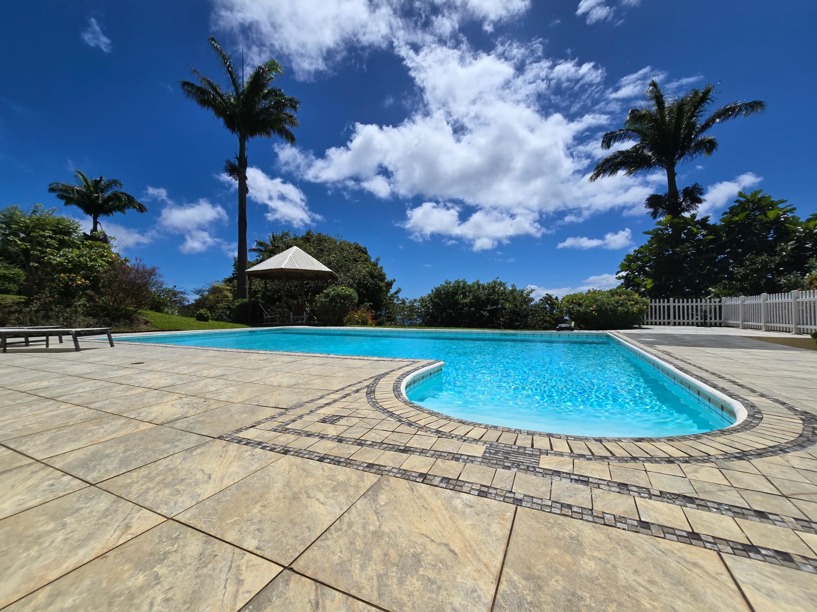 4 bedrooms, 5 bathrooms, fully furnished house in Beau Bois, Dominica – US$800,000 / EC$2,172,520 Million