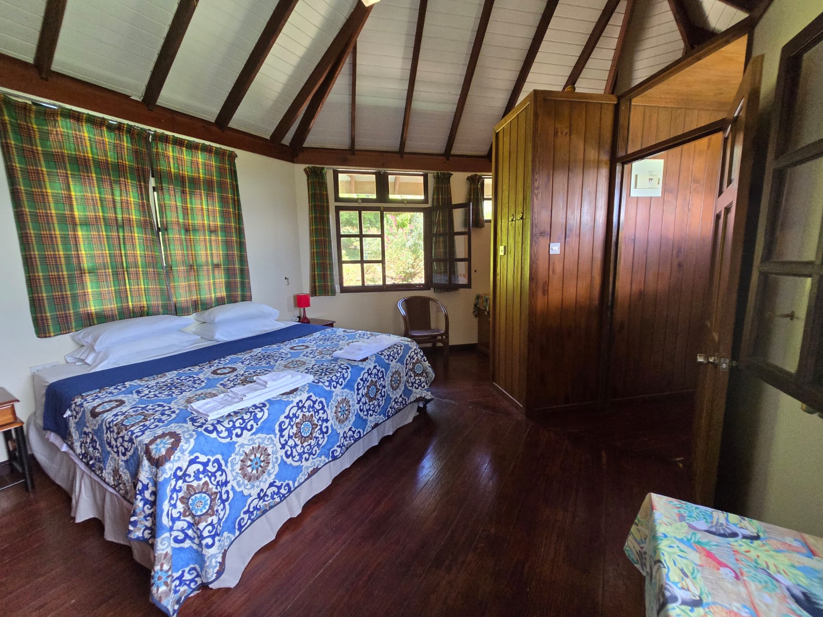 4 bedrooms, 5 bathrooms, fully furnished house in Beau Bois, Dominica – US$800,000 / EC$2,172,520 Million