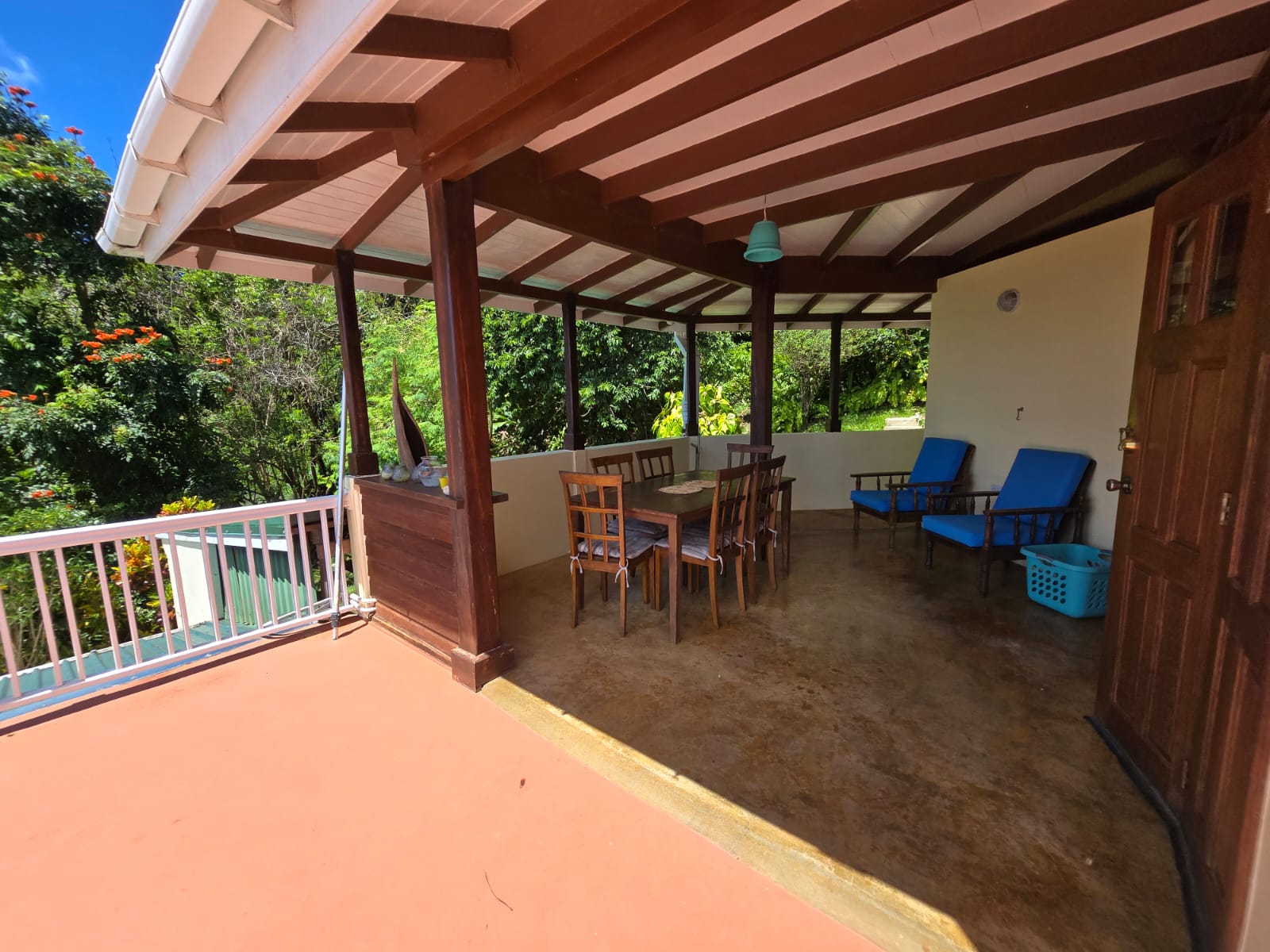 4 bedrooms, 5 bathrooms, fully furnished house in Beau Bois, Dominica – US$800,000 / EC$2,172,520 Million