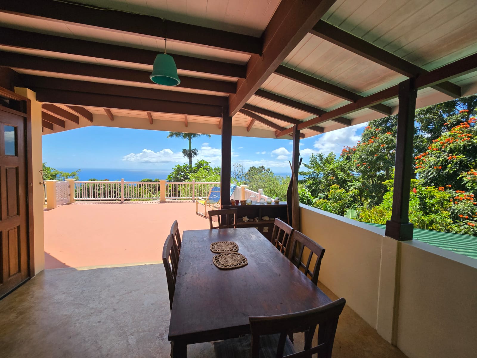 4 bedrooms, 5 bathrooms, fully furnished house in Beau Bois, Dominica – US$800,000 / EC$2,172,520 Million