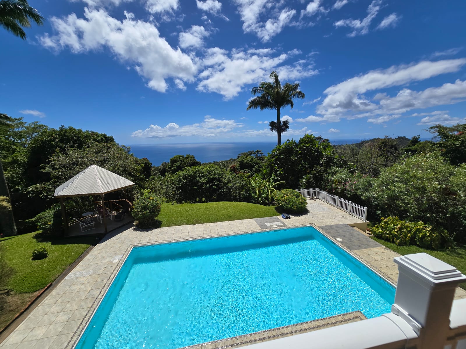 4 bedrooms, 5 bathrooms, fully furnished house in Beau Bois, Dominica – US$800,000 / EC$2,172,520 Million