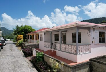 3 bedrooms, 1.5 bath bungalow house in Portsmouth, Dominica – EC$750,000 /US$280,898