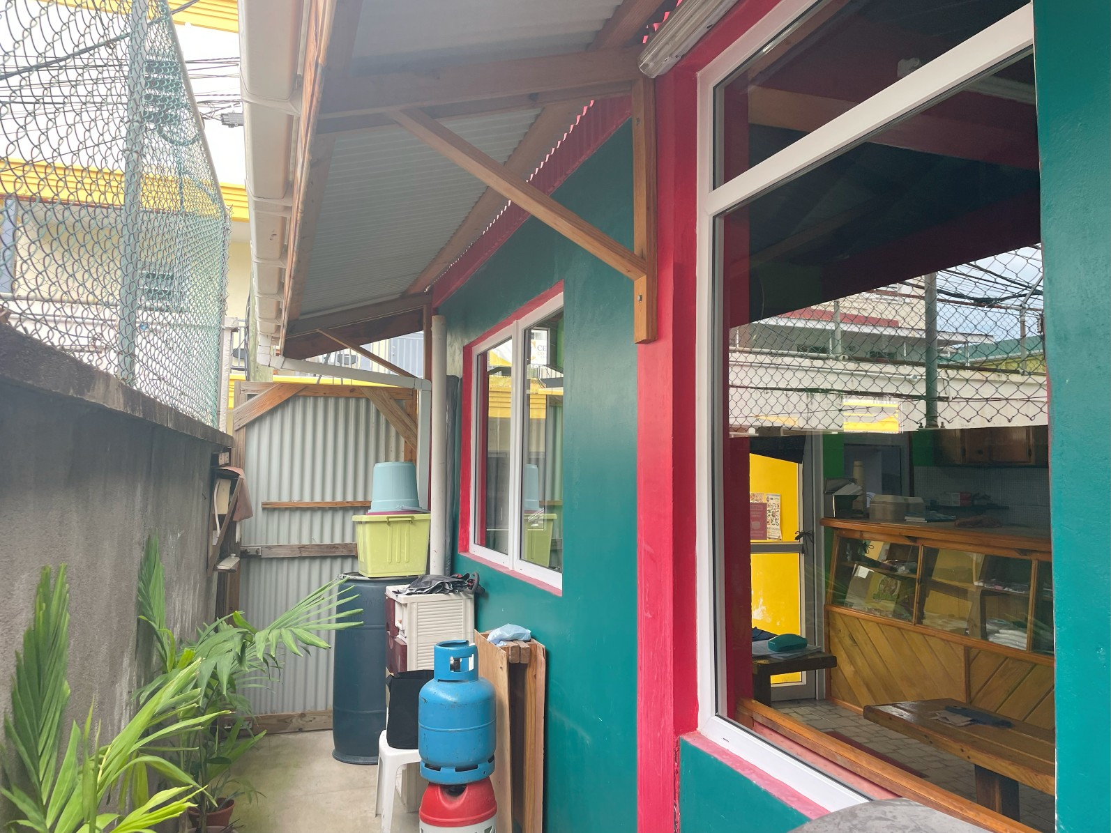 Commercial space for rent in Roseau, Dominica – EC$5000 / US$1875 monthly