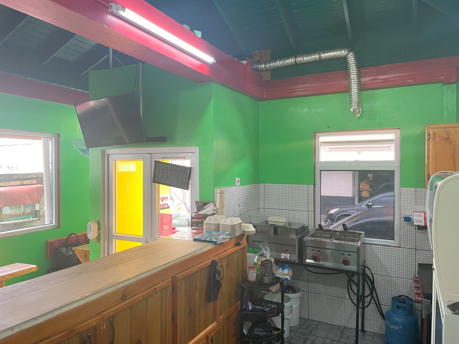 Commercial space for rent in Roseau, Dominica – EC$5000 / US$1875 monthly