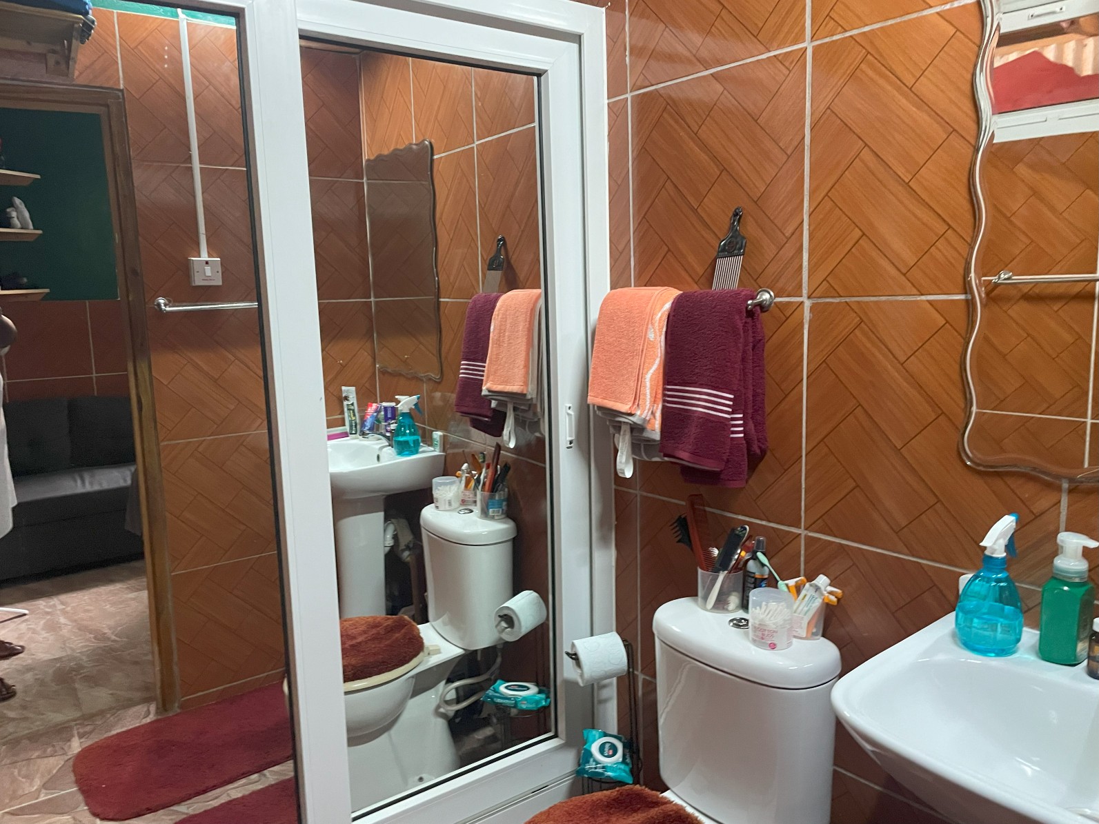 Commercial space for rent in Roseau, Dominica – EC$5000 / US$1875 monthly