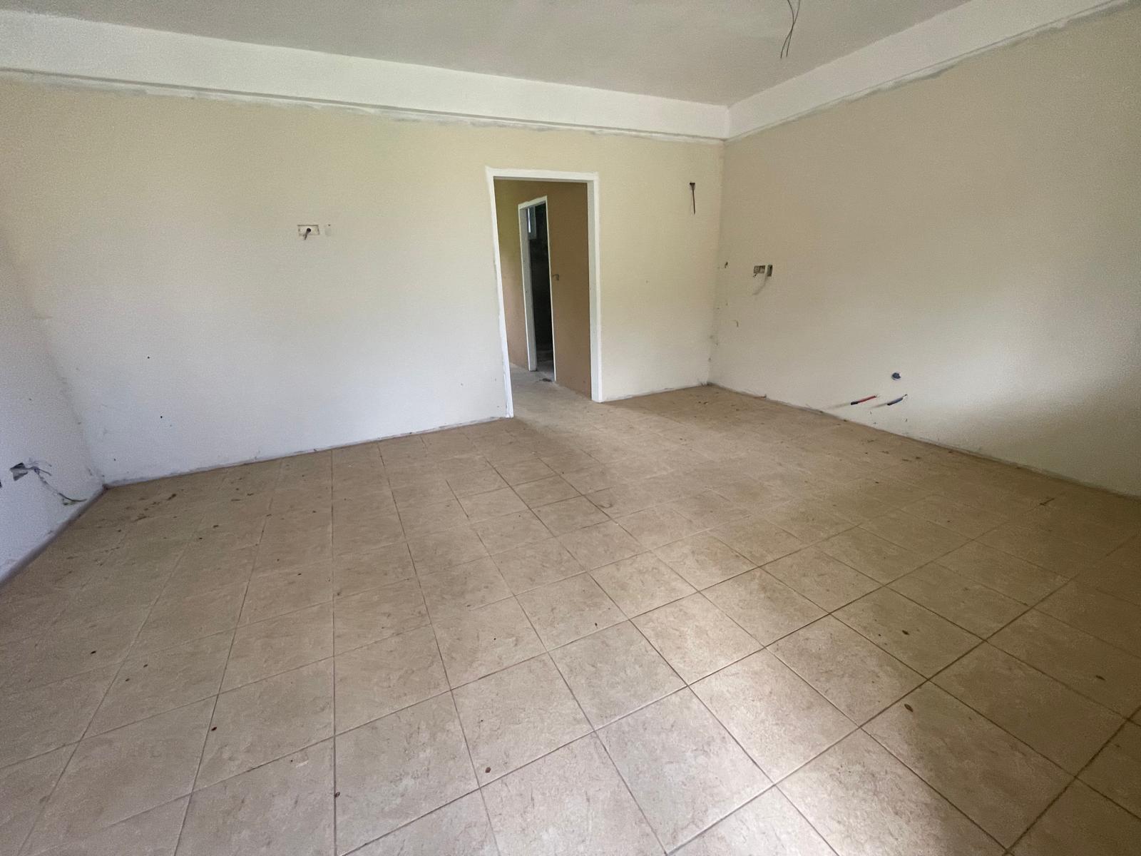 4 storey apartment building for sale in Picard, Portsmouth – EC$720,000 / US$265,000