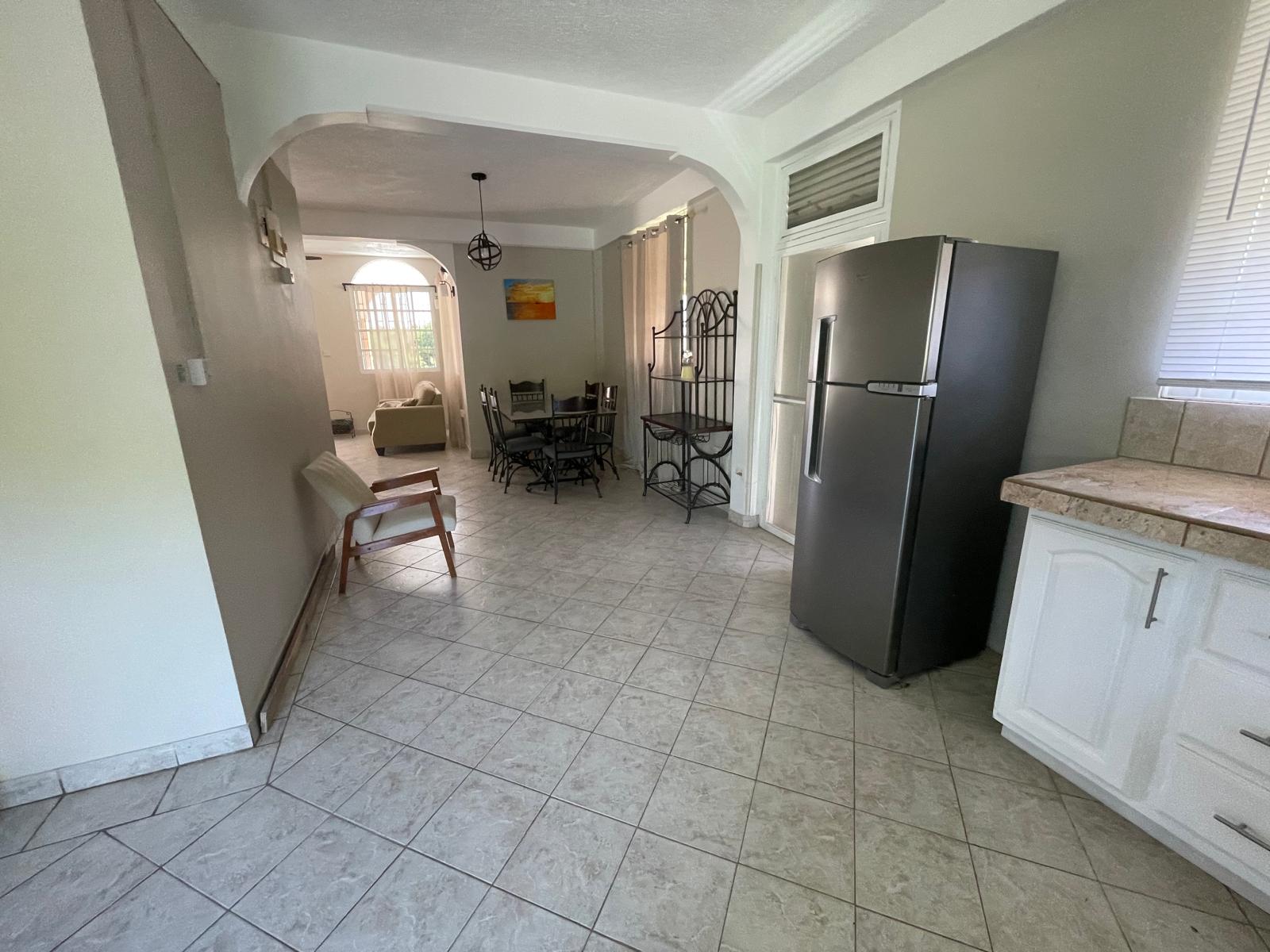 2 bedrooms, 1.5 bath house for rent in Checkhall, Dominica – EC$3000 / US$1124 monthly