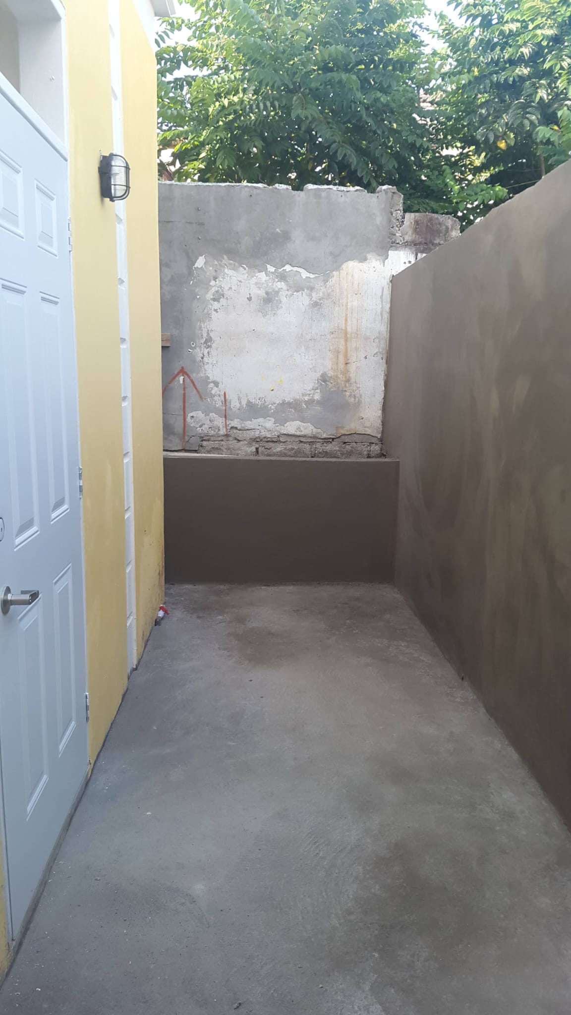 1,026sqft commercial space for rent in Roseau – EC$3500 / US$1311 monthly