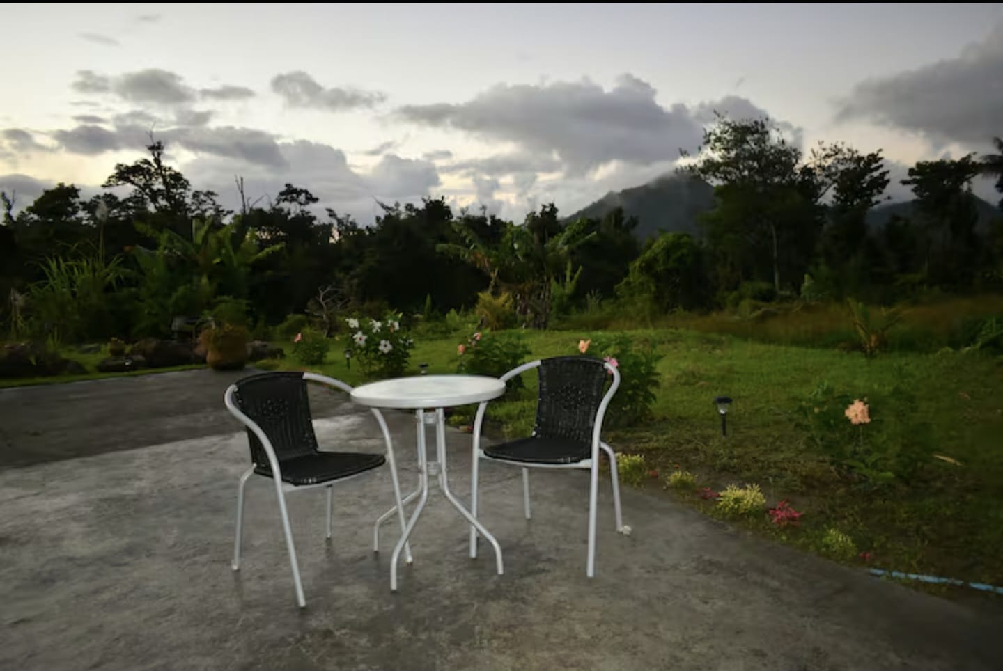 1 bedroom, 1 bath apartment for rent in Pond Casé, Dominica – EC$1500 / US$562 monthly