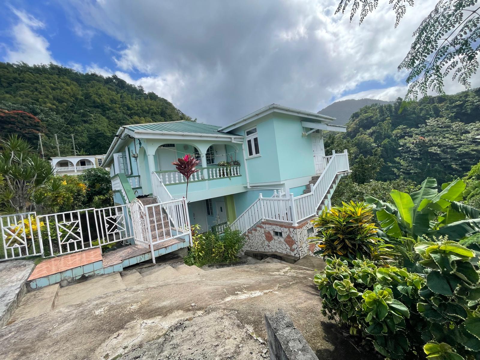 2 bedrooms, 1 bath apt for rent in Wallhouse, Dominica – EC$2000 /US$750 nmonthly