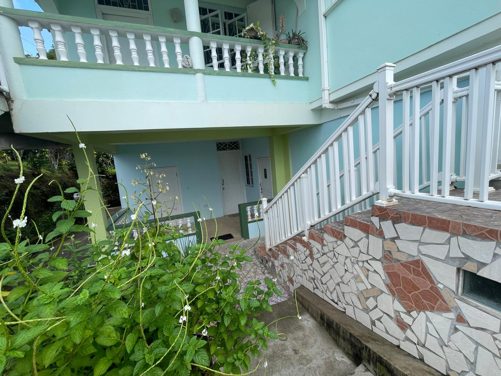 2 bedrooms, 1 bath apt for rent in Wallhouse, Dominica – EC$2000 /US$750 nmonthly