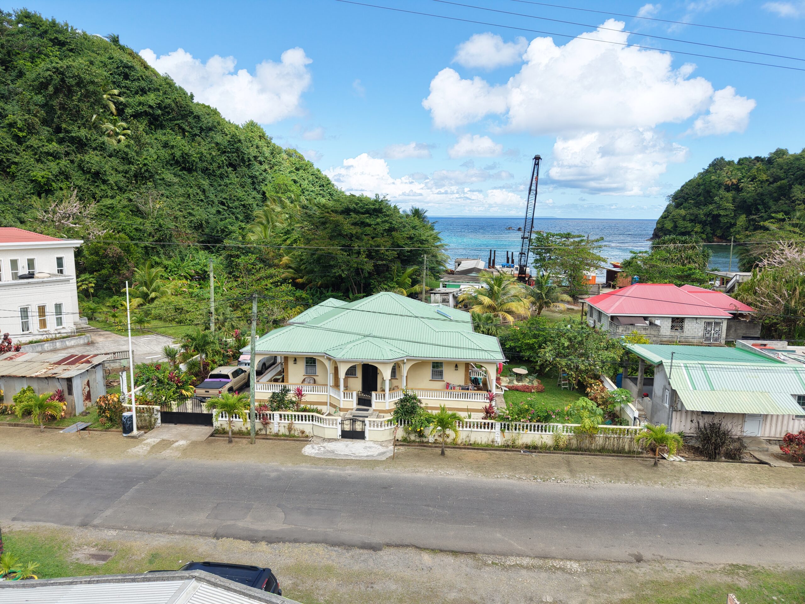 3 bedrooms, 2.5 baths house for sale in Anse de Mai, Dominica – EC$875,000 / US$327,715