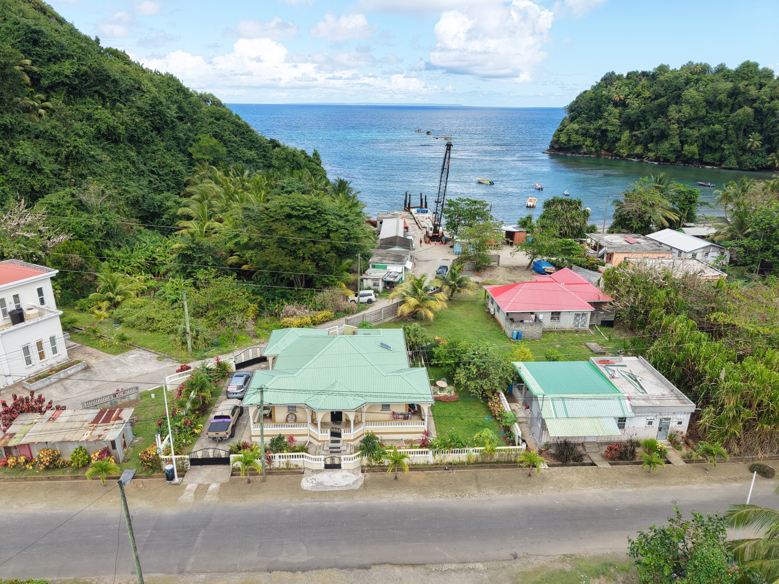 3 bedrooms, 2.5 baths house for sale in Anse de Mai, Dominica – EC$875,000 / US$327,715