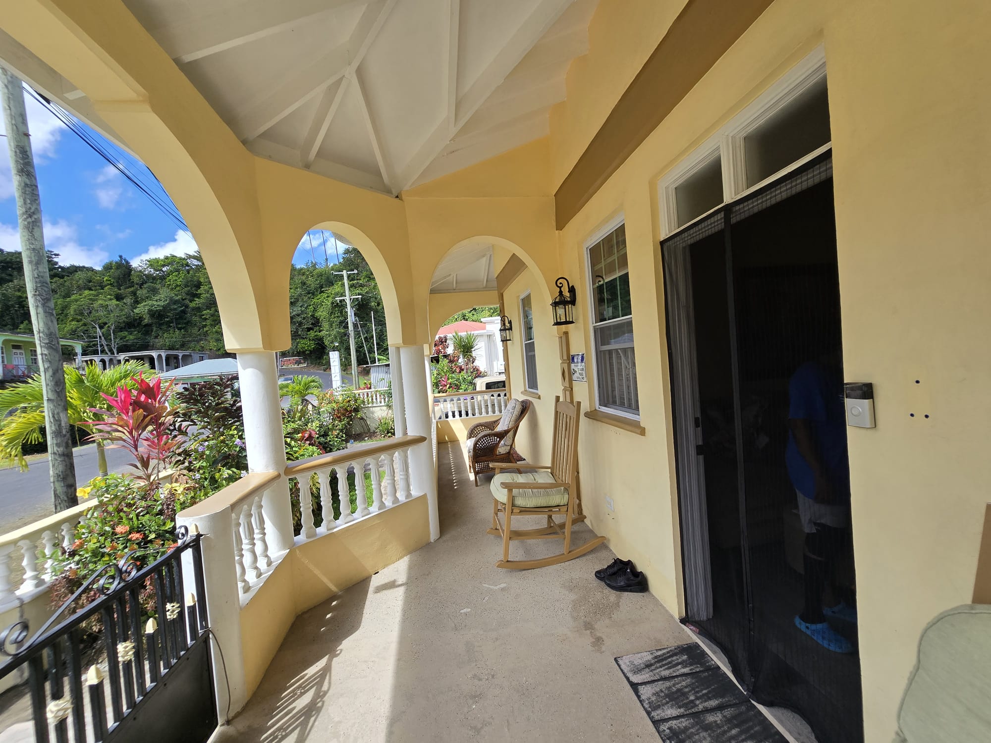 3 bedrooms, 2.5 baths house for sale in Anse de Mai, Dominica – EC$875,000 / US$327,715
