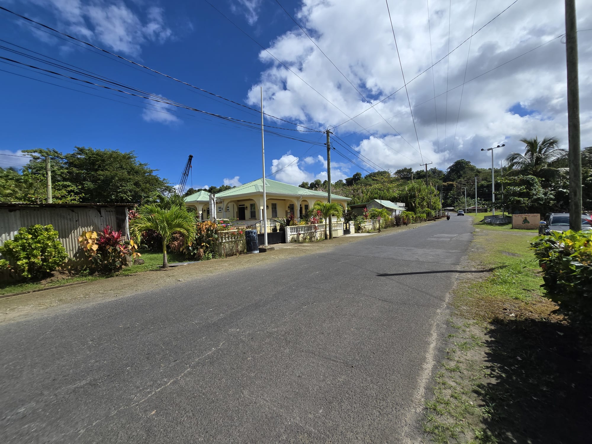 3 bedrooms, 2.5 baths house for sale in Anse de Mai, Dominica – EC$875,000 / US$327,715