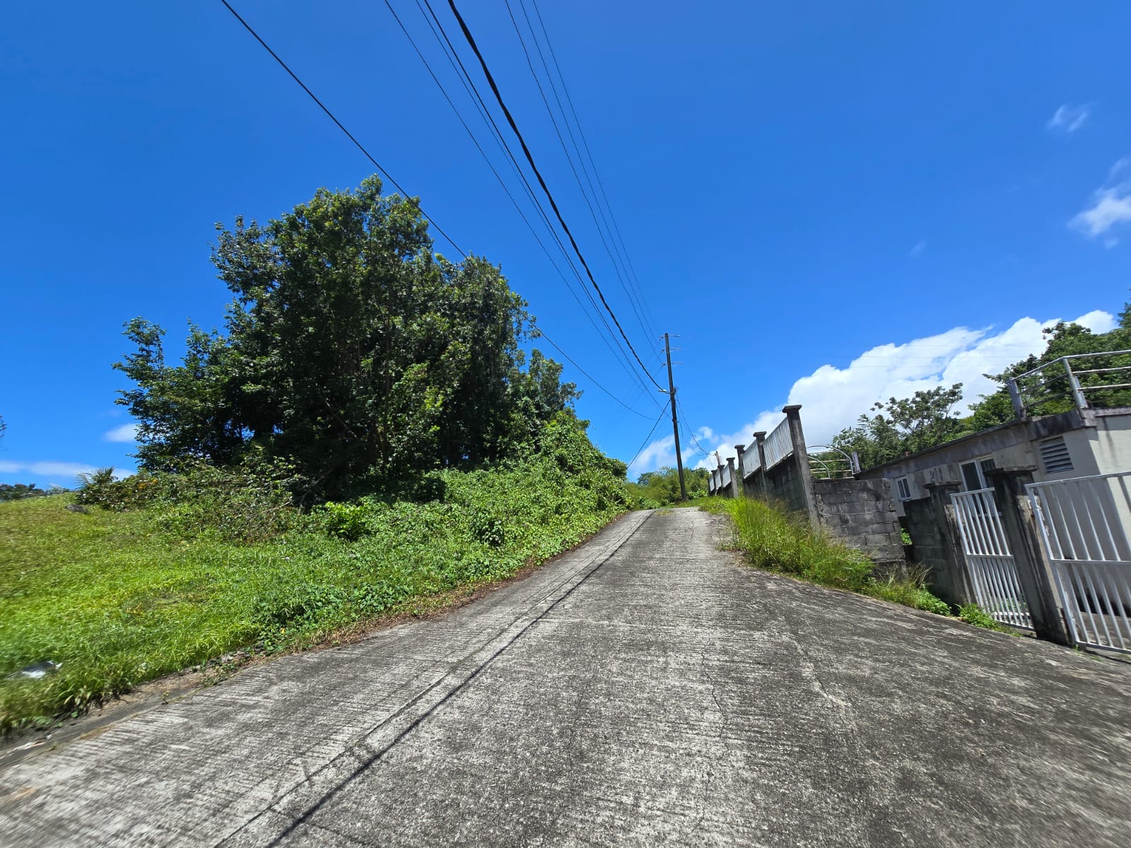 9,643 sqft residential lot in Picard Portsmouth, Dominica – EC$241,075 / US$90,290