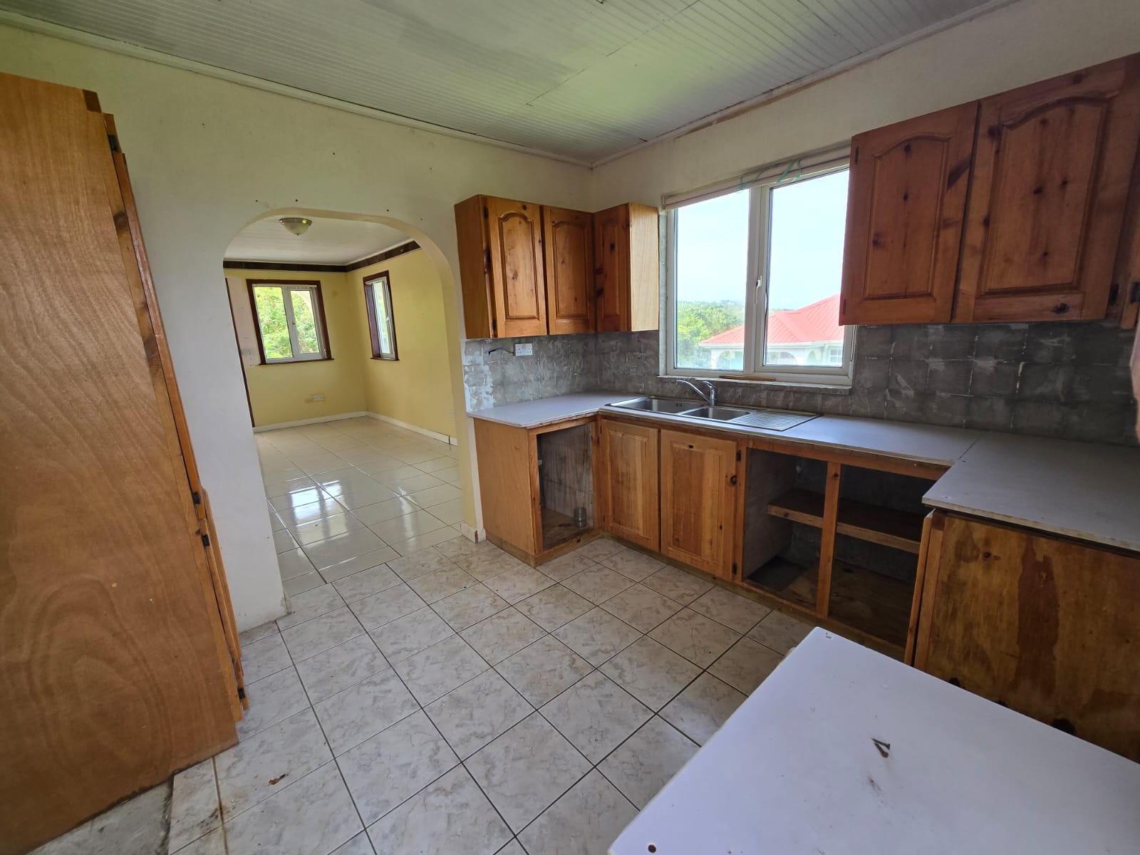 2.5 storey residential property for sale in Morne Daniel, Dominica-EC$850,000 / US$318,352