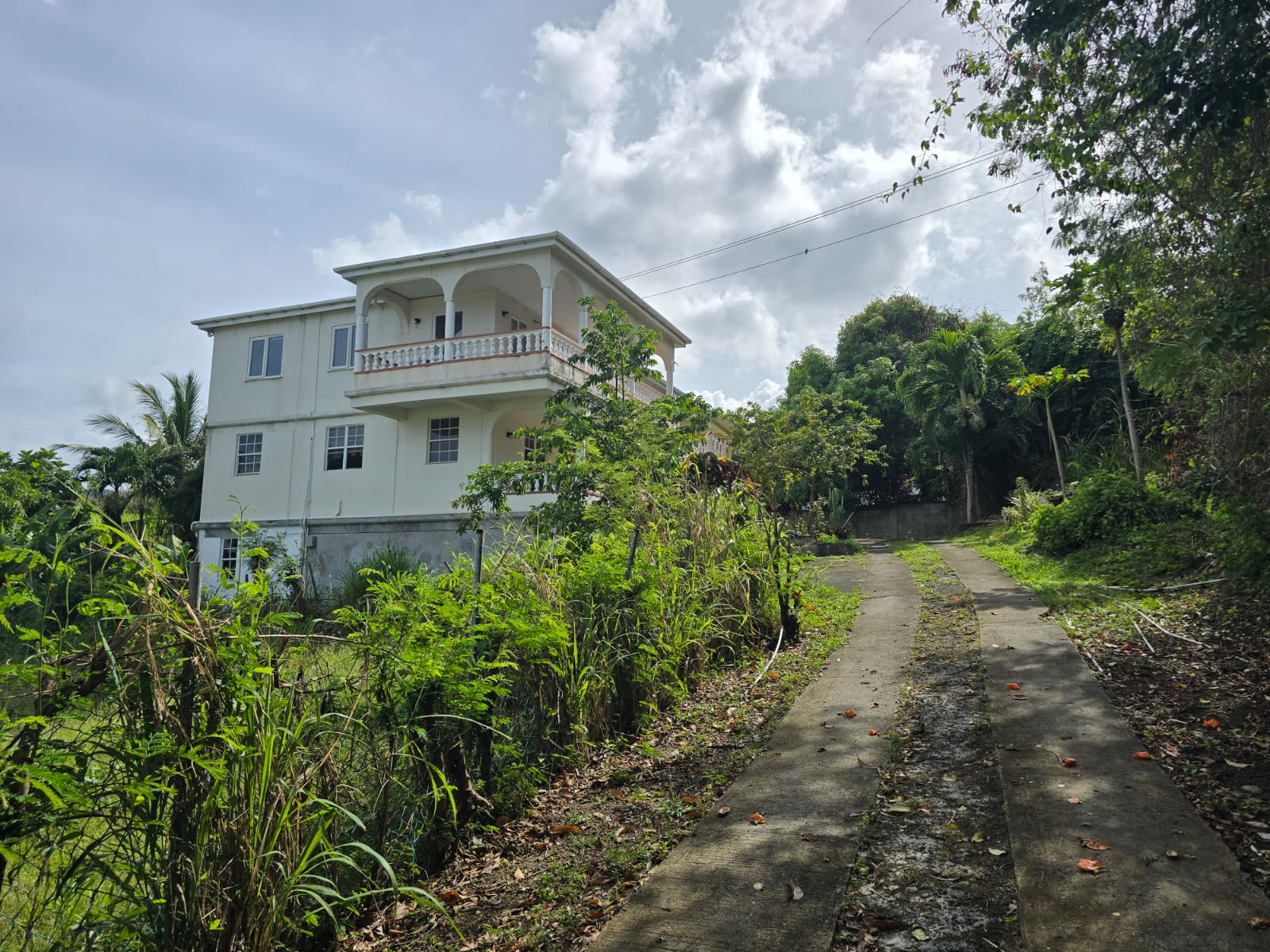 2.5 storey residential property for sale in Morne Daniel, Dominica-EC$850,000 / US$318,352