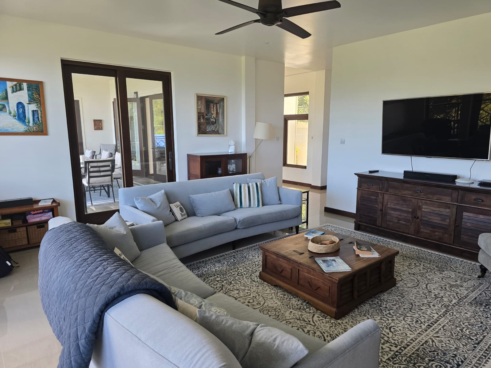 Exquisite and stunning 3-storey residential home for sale in Savanne Paille, Dominica – EC$4,537,223 / US$1,670,000