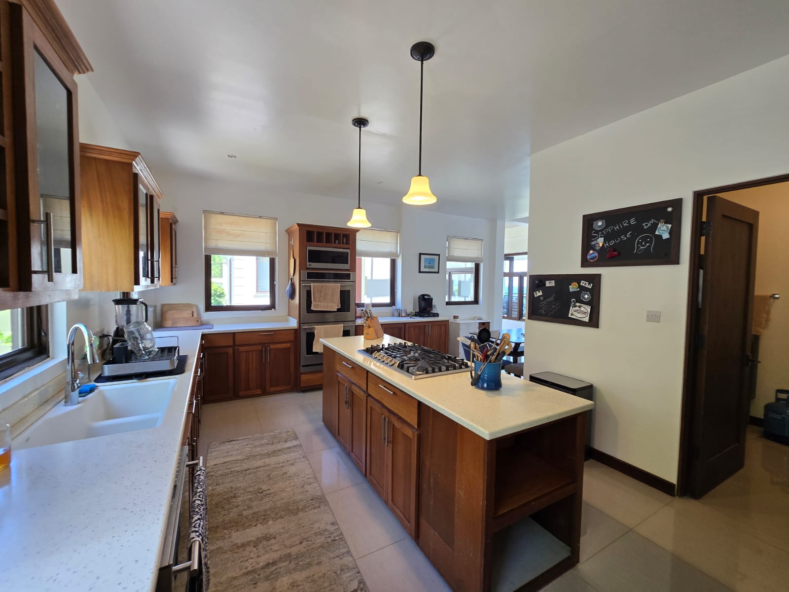 Exquisite and stunning 3-storey residential home for sale in Savanne Paille, Dominica – EC$4,537,223 / US$1,670,000