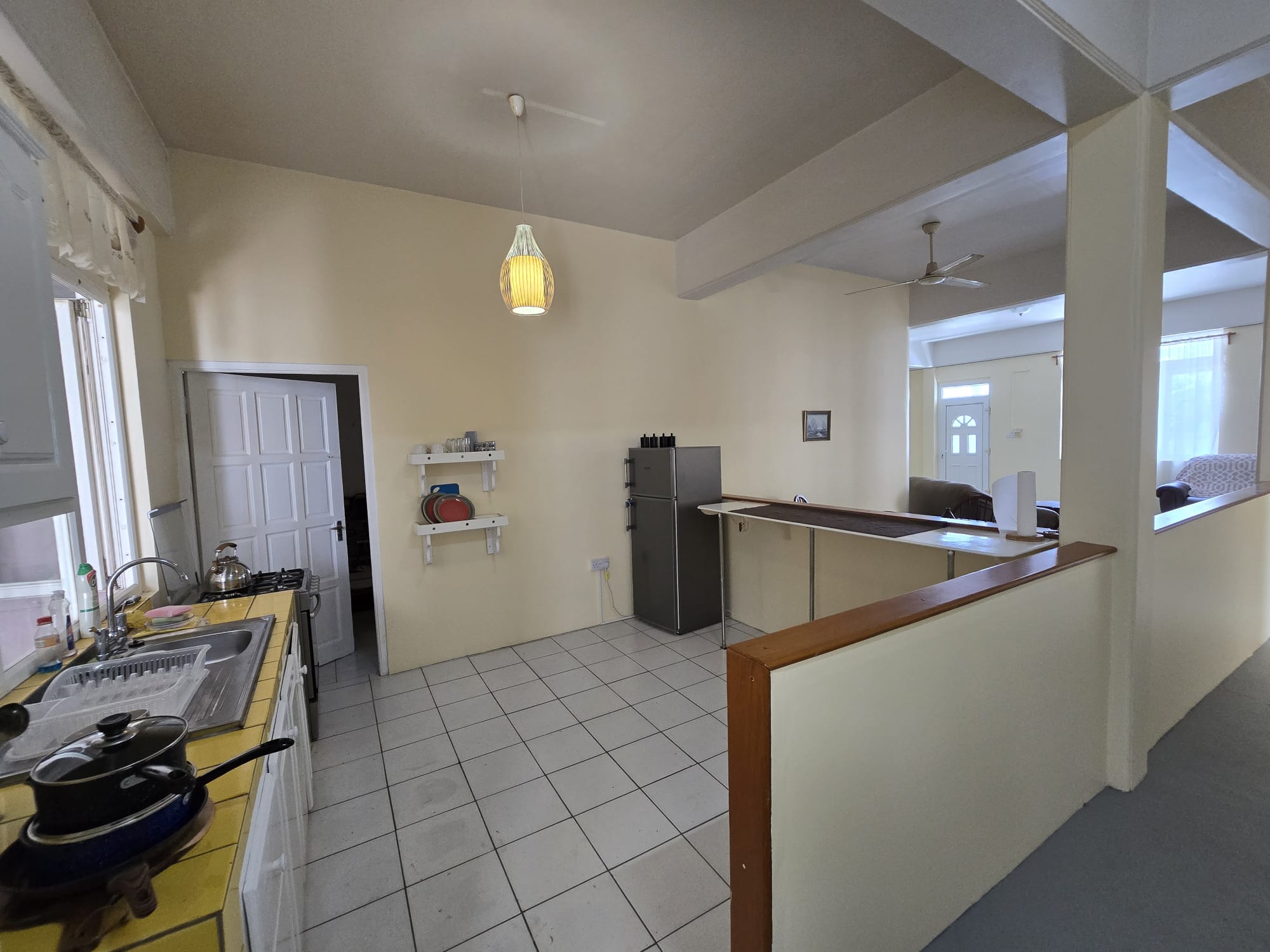 2 bedrooms, 1.5 baths for rent apt in Coco Bottom, Morne Daniel Dominica – EC$2500 /US$950