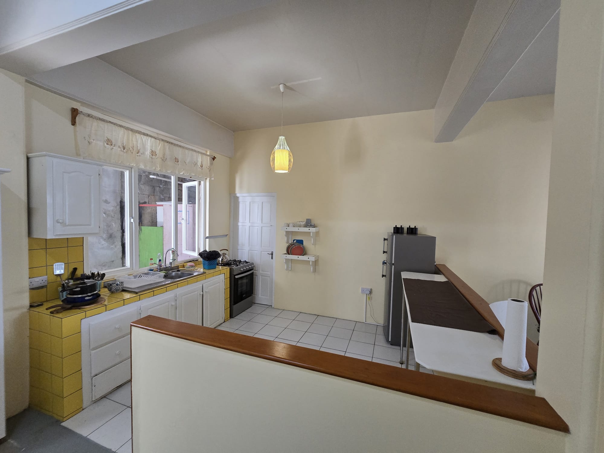 2 bedrooms, 1.5 baths for rent apt in Coco Bottom, Morne Daniel Dominica – EC$2500 /US$950