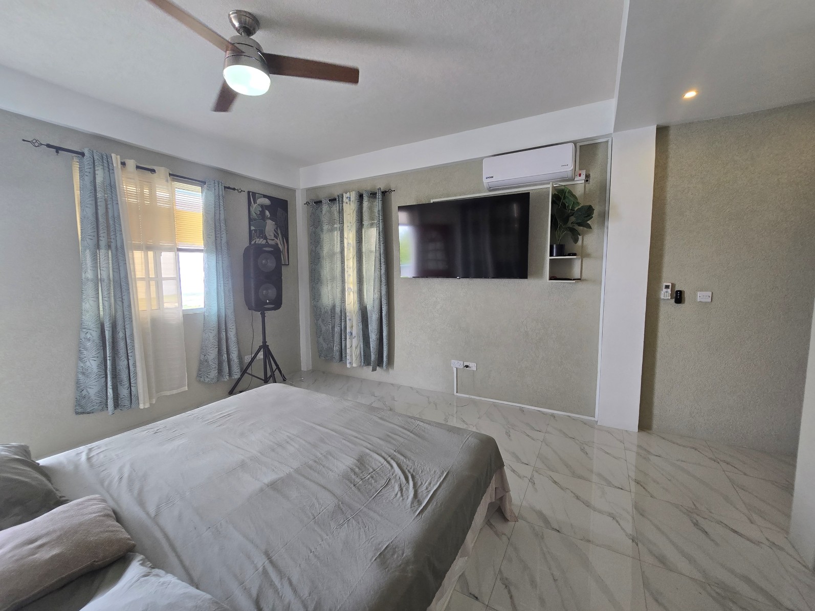 Elegant and beautiful apartment in Canefield for short term – EC$US$600 /EC$1630 nightly