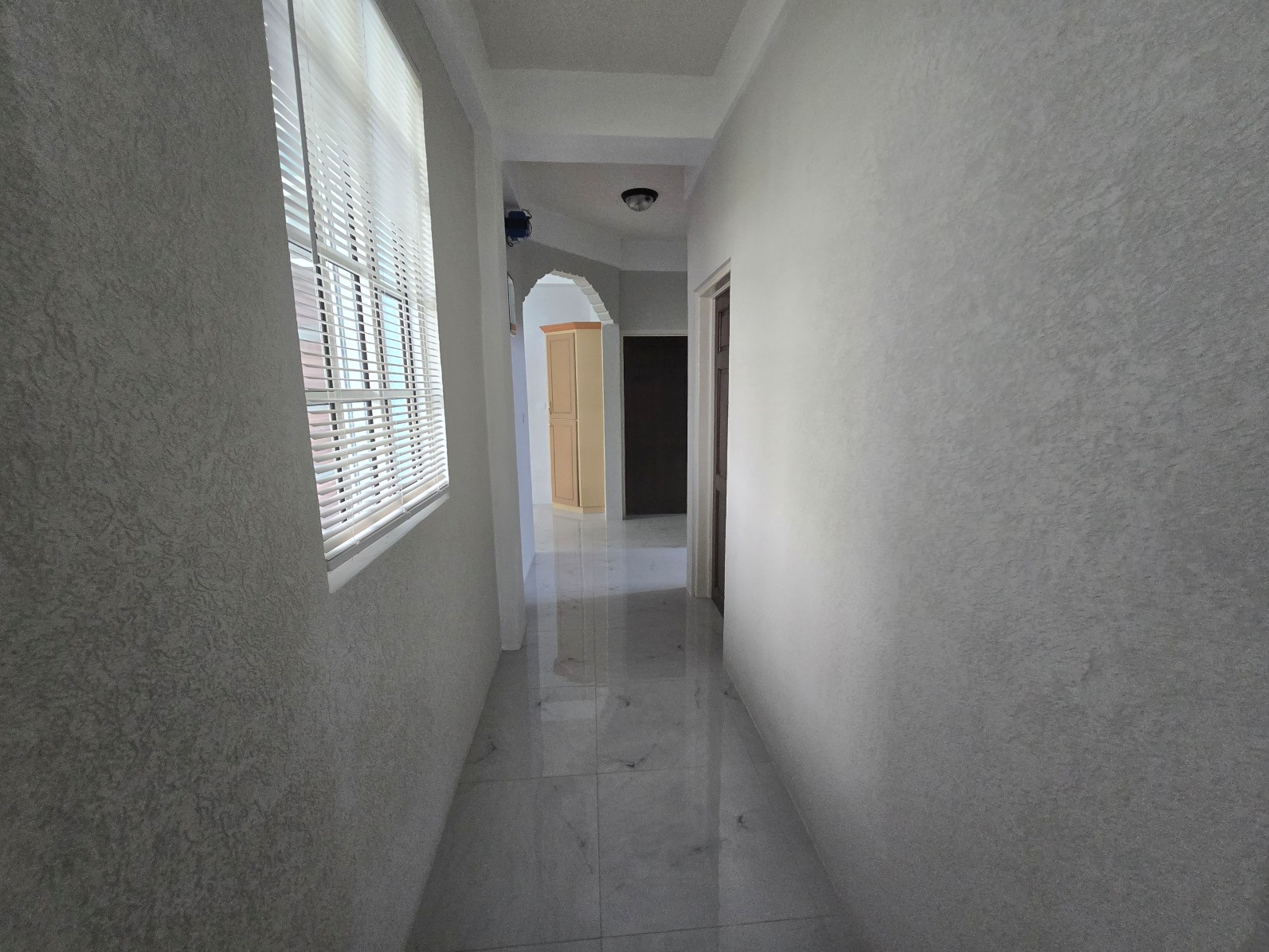 Elegant and beautiful apartment in Canefield for short term – EC$US$600 /EC$1630 nightly