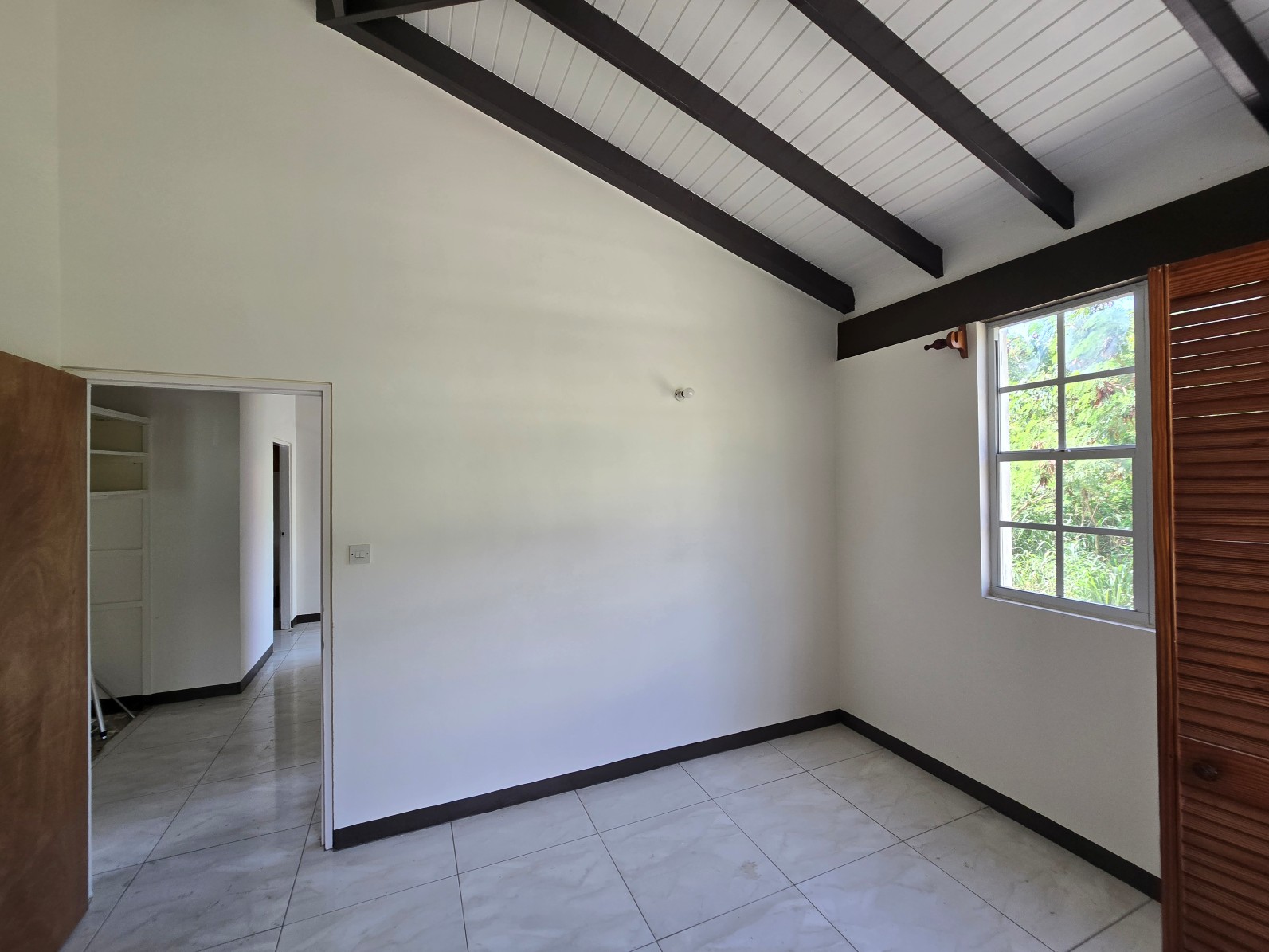 3 bedrooms, 2 baths unfurnished house for rent in Castle Comfort, Dominica – EC$2000 / US$750
