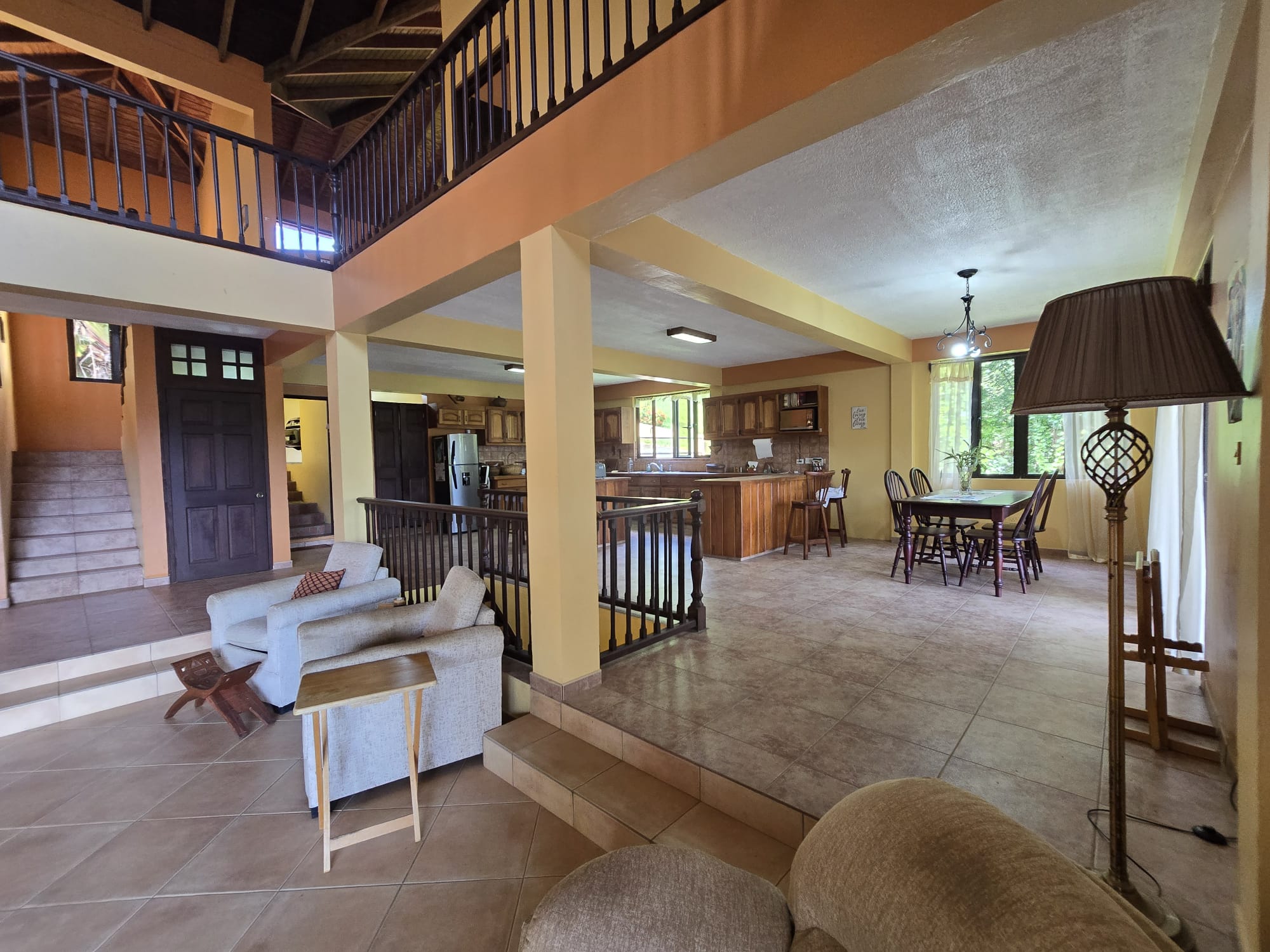 4 bedrooms, 3.5 baths residential property for sale in Cottage, Dominica. EC$3.5 Million / US$1.3 Million