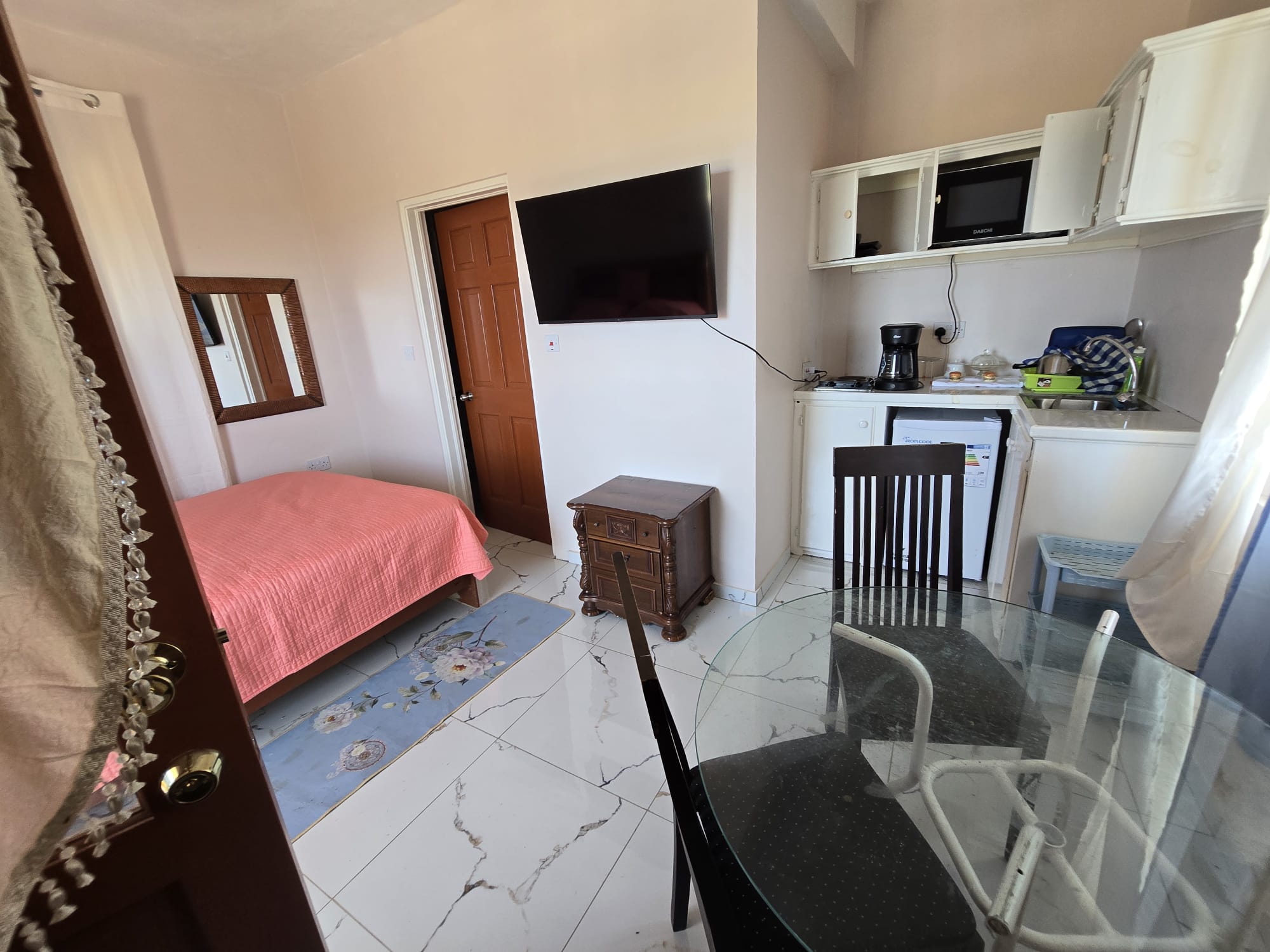 Short term/vacation property for rent in Canefield, Dominica – EC$410 / US$150 per night