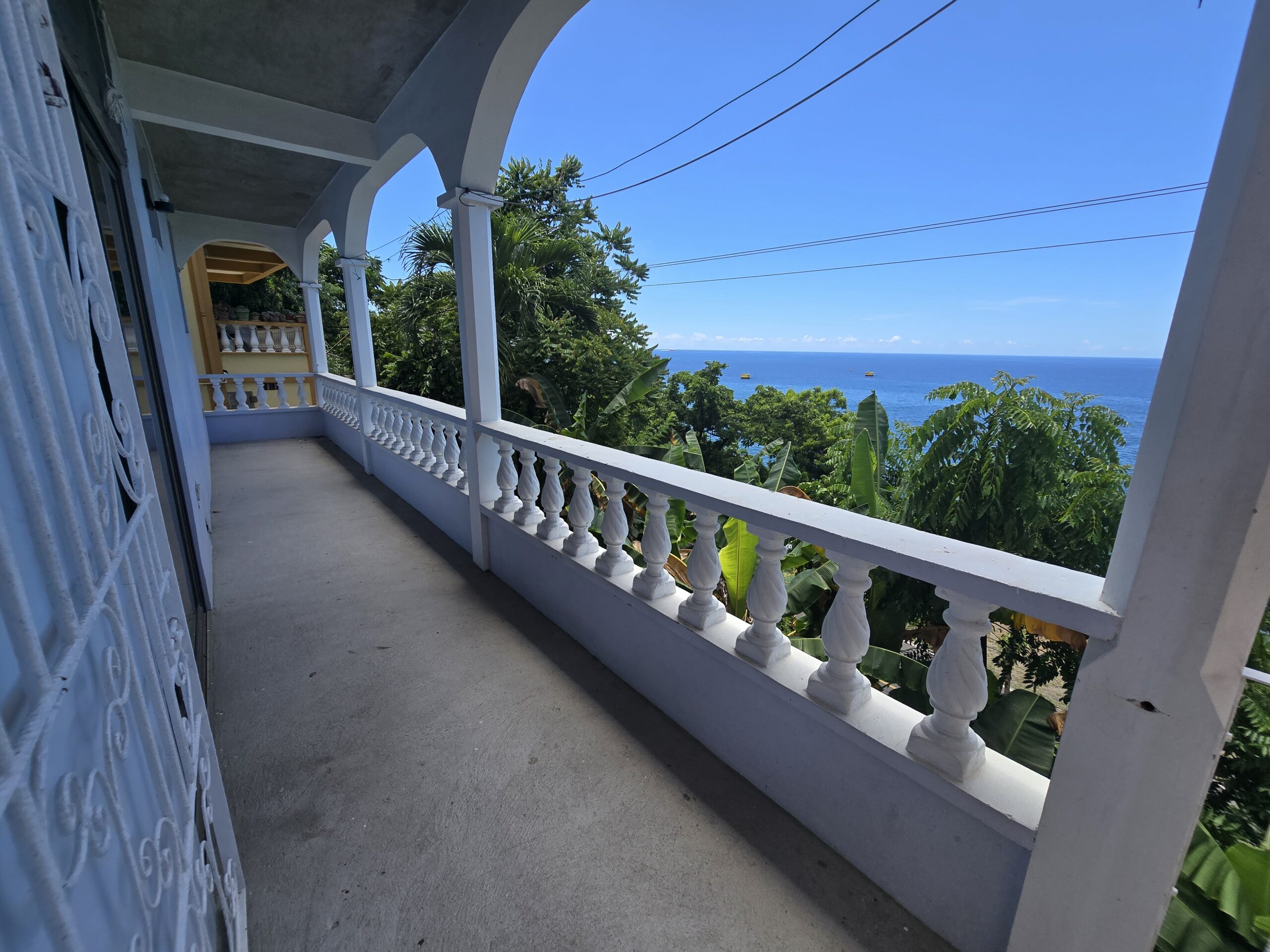 2 bedrooms, 1 bath unfurnished apartment for rent in Jimmit, Dominica – EC$850 / US$320 monthly