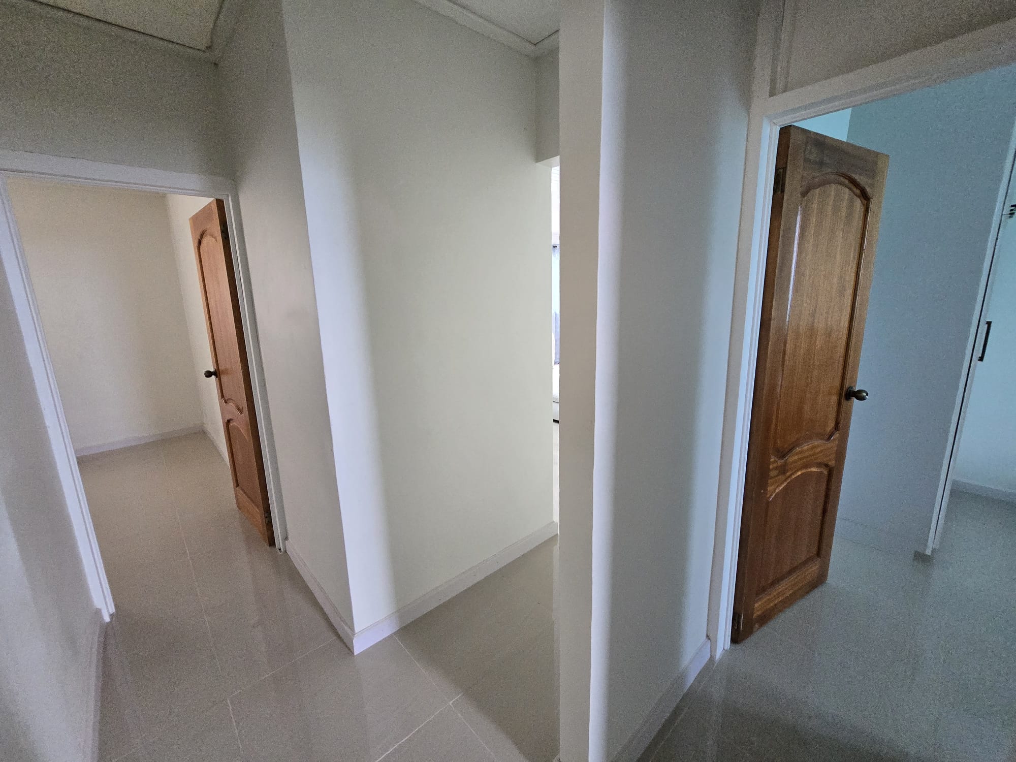 3 bedrooms, 2 baths top floor for rent in Morne Daniel, Dominica – EC$5000 / US$1875 monthly