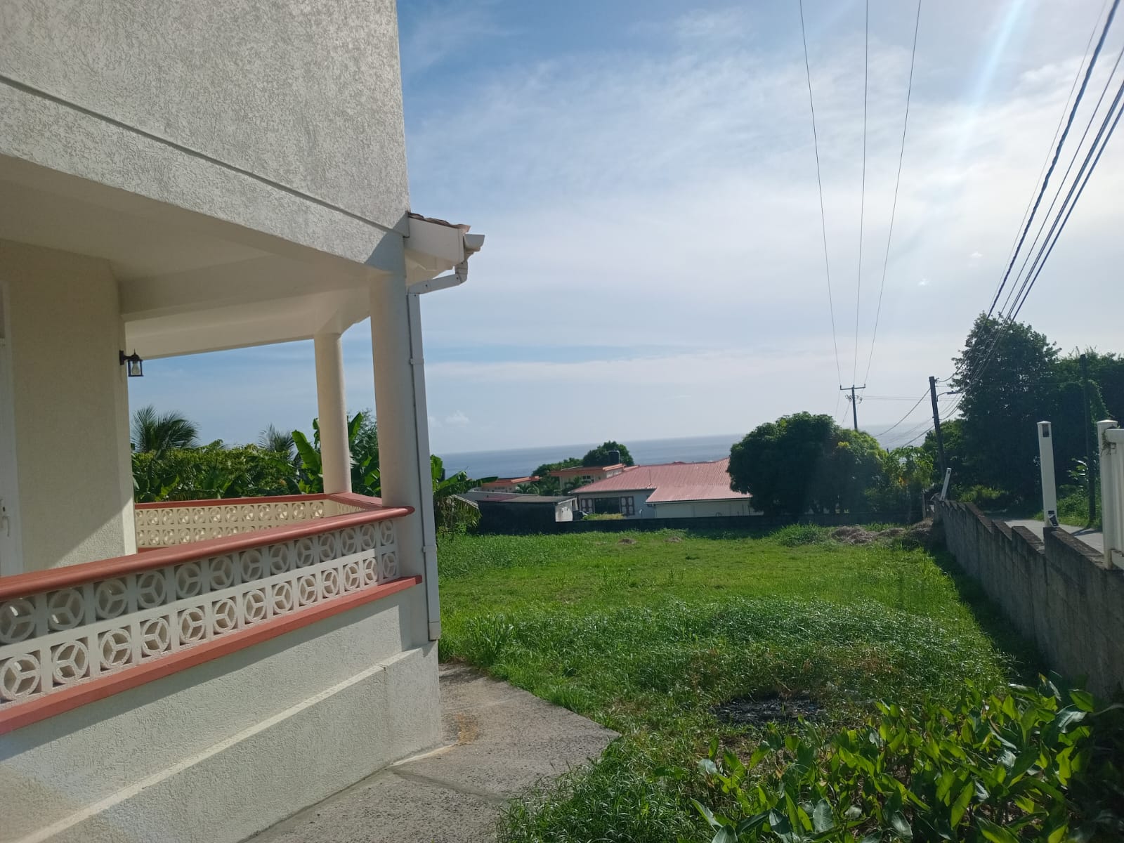 4 bedrooms, 2.5 baths house for sale in Belfast, Dominica – EC$995,000 / US$372,659