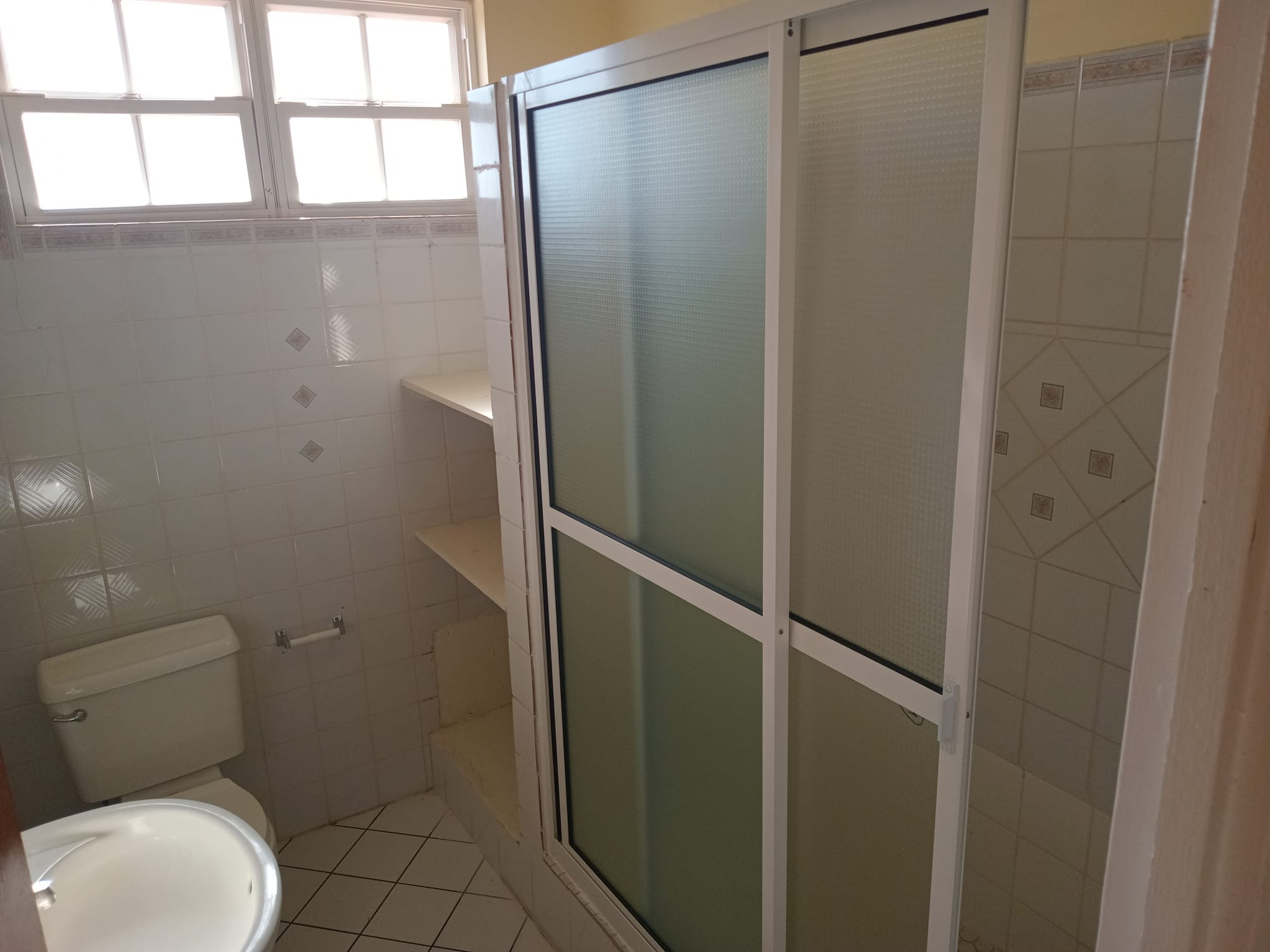 4 bedrooms, 2.5 baths house for sale in Belfast, Dominica – EC$995,000 / US$372,659