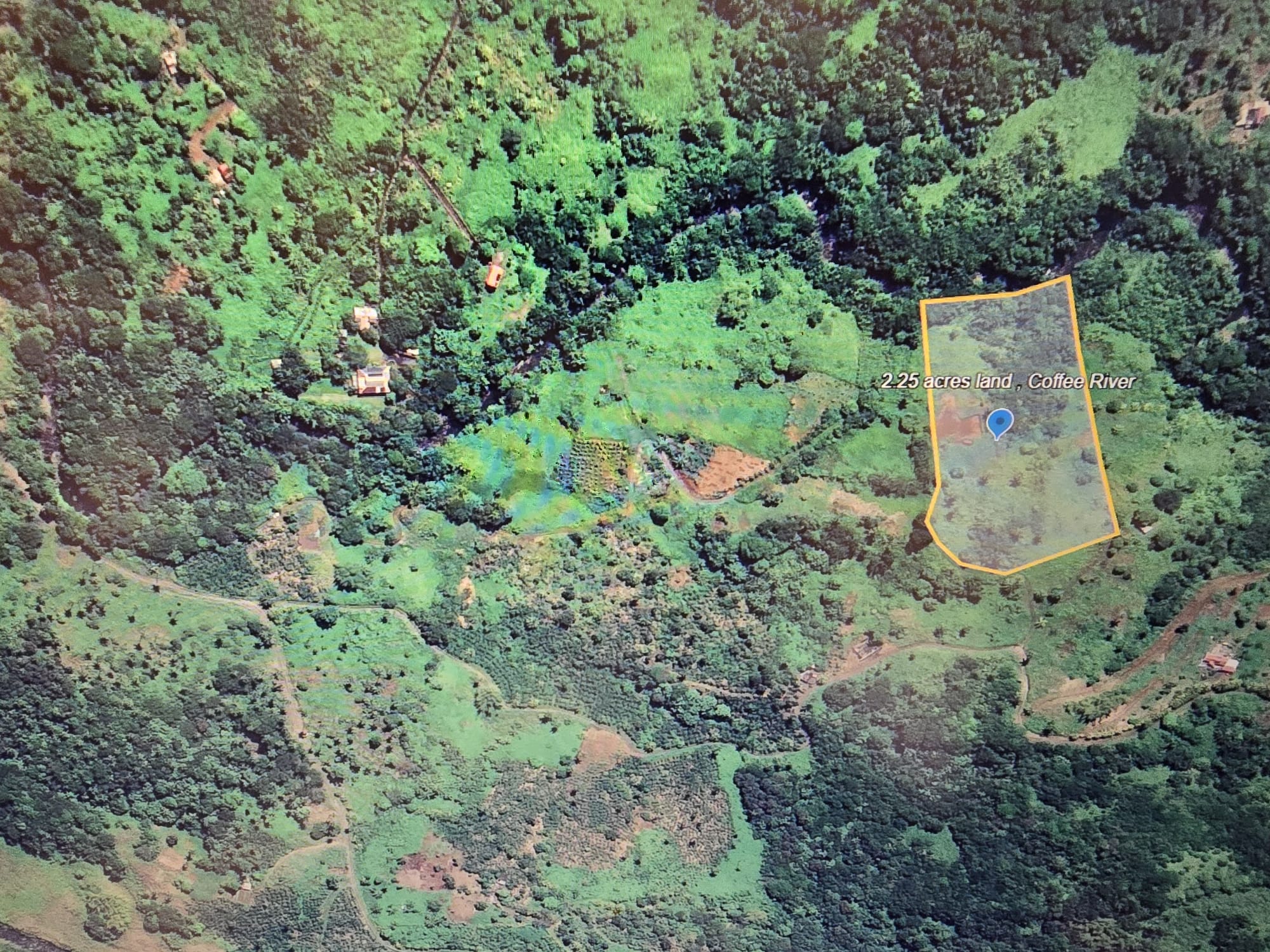 2.25 acres land for sale in Marigot, Dominica – EC$10 / US$3.75 per sqft