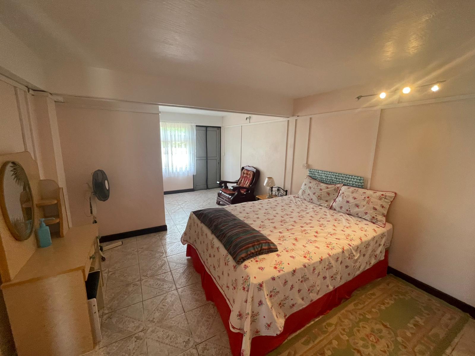 3 bedrooms, 2 baths apt for rent in Belfast, Dominica – EC$2100 / US$787 monthly