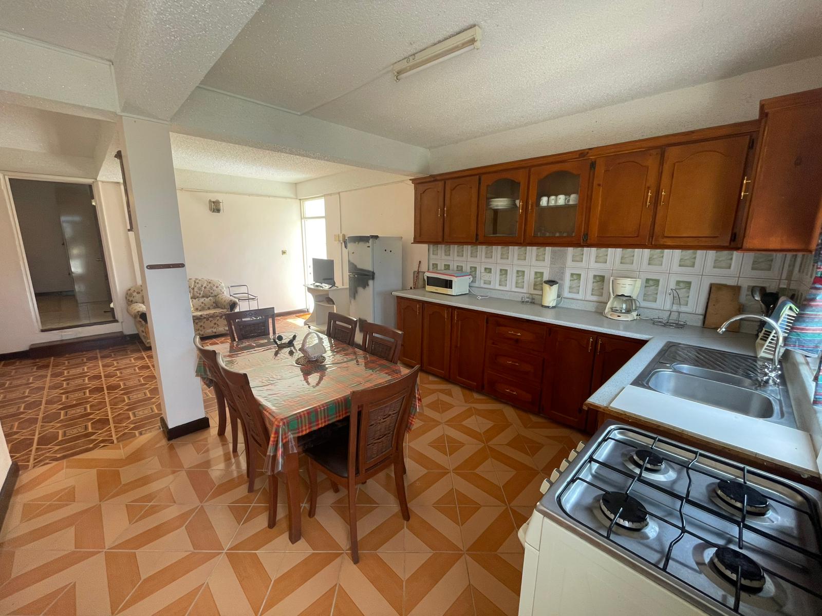 3 bedrooms, 2 baths apt for rent in Belfast, Dominica – EC$2100 / US$787 monthly